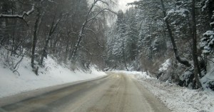 Six Rules to Safe Winter Driving