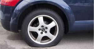 Roadside Smarts: How to Prepare New Drivers for a Flat Tire