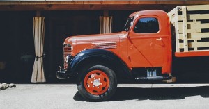 7 Tips to be followed while Driving a Truck