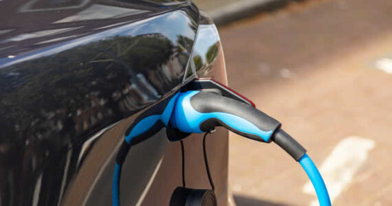 buying electric car